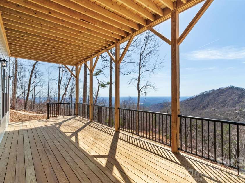 2272 Pinnacle Parkway, Union Mills, NC 28167.  MLS# CAR4356349, YatesRealty ID 9145. 