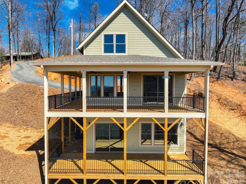 2272 Pinnacle Parkway, Union Mills, NC 28167.  MLS# CAR4356349, YatesRealty ID 9145. 