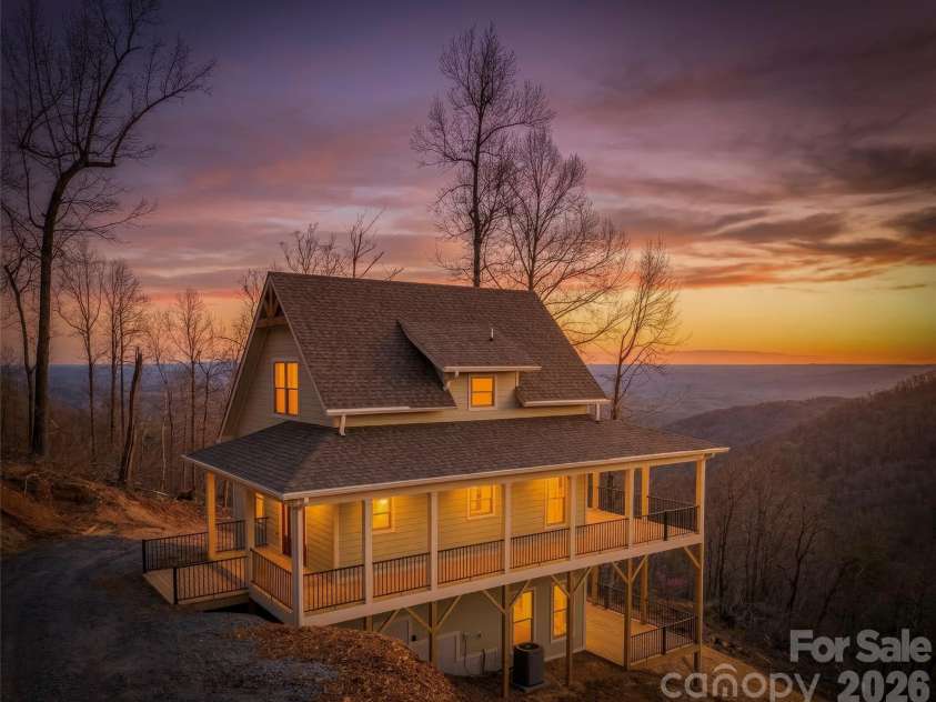 2272 Pinnacle Parkway, Union Mills, NC 28167.  MLS# CAR4356349, YatesRealty ID 9145. 