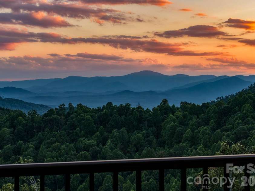 2272 Pinnacle Parkway, Union Mills, NC 28167.  MLS# CAR4416239, YatesRealty ID 9145. 