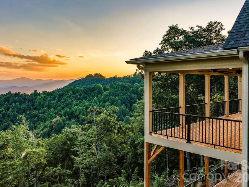 2272 Pinnacle Parkway, Union Mills, NC 28167.  MLS# CAR4416239, YatesRealty ID 9145. 