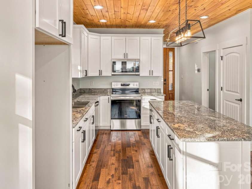 2272 Pinnacle Parkway, Union Mills, NC 28167.  MLS# CAR4416239, YatesRealty ID 9145. 