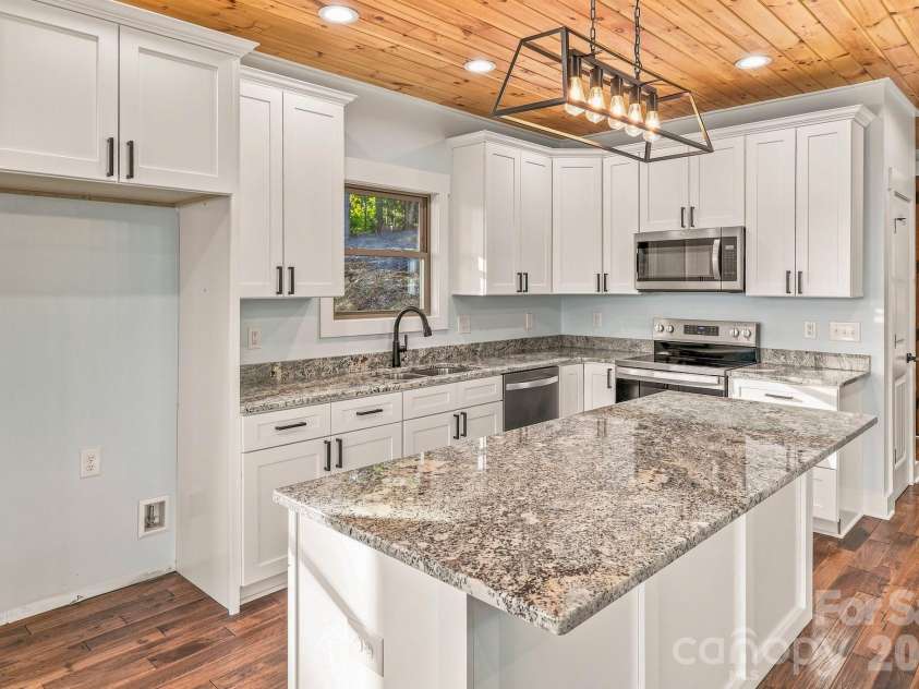 2272 Pinnacle Parkway, Union Mills, NC 28167.  MLS# CAR4416239, YatesRealty ID 9145. 