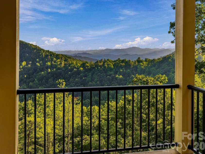 2272 Pinnacle Parkway, Union Mills, NC 28167.  MLS# CAR4416239, YatesRealty ID 9145. 