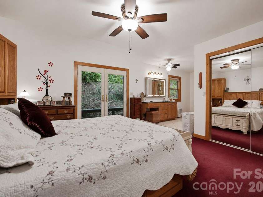 150 Sorghum Drive, Waynesville, NC 28785.  MLS# CAR4377176, YatesRealty ID 9146. 