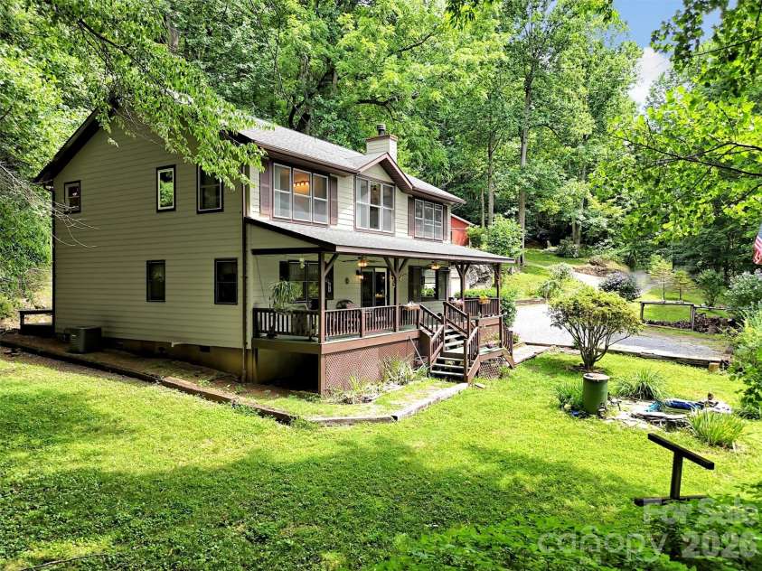 150 Sorghum Drive, Waynesville, NC 28785.  MLS# CAR4399884, YatesRealty ID 9146. 