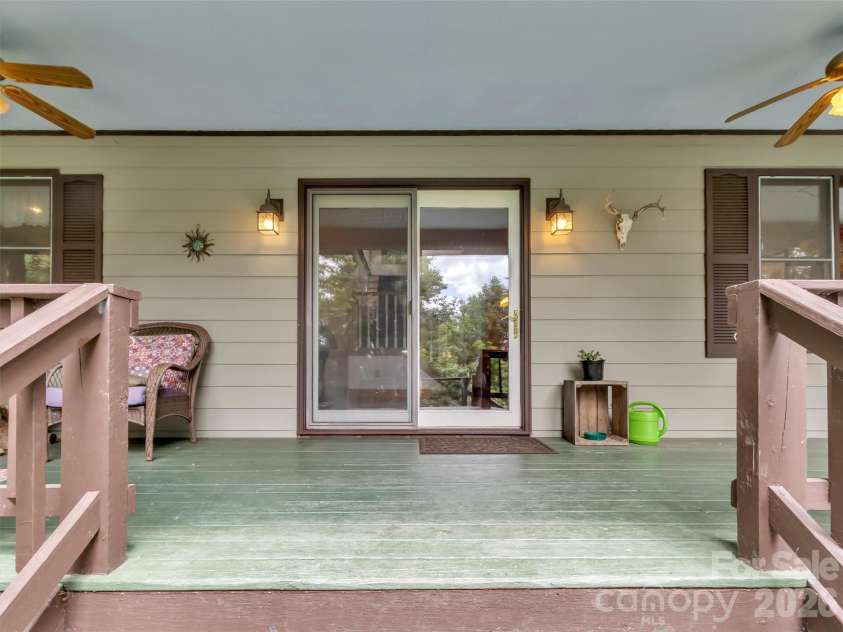 150 Sorghum Drive, Waynesville, NC 28785.  MLS# CAR4399884, YatesRealty ID 9146. 