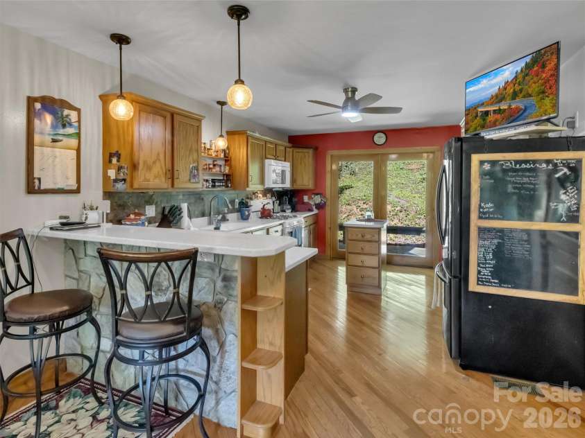 150 Sorghum Drive, Waynesville, NC 28785.  MLS# CAR4399884, YatesRealty ID 9146. 