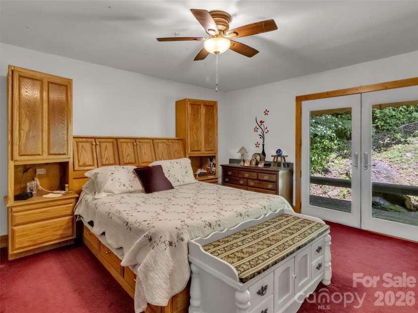 150 Sorghum Drive, Waynesville, NC 28785.  MLS# CAR4399884, YatesRealty ID 9146. 