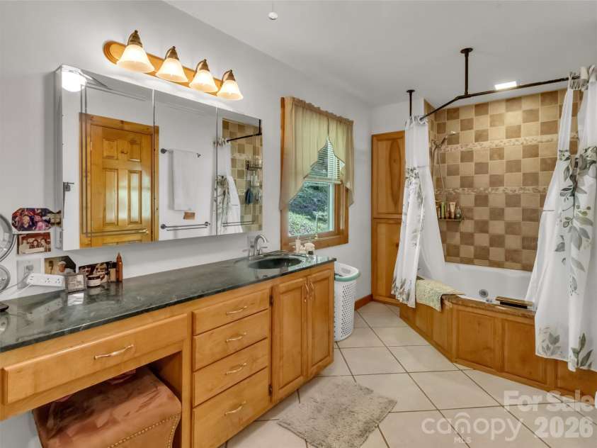150 Sorghum Drive, Waynesville, NC 28785.  MLS# CAR4399884, YatesRealty ID 9146. 