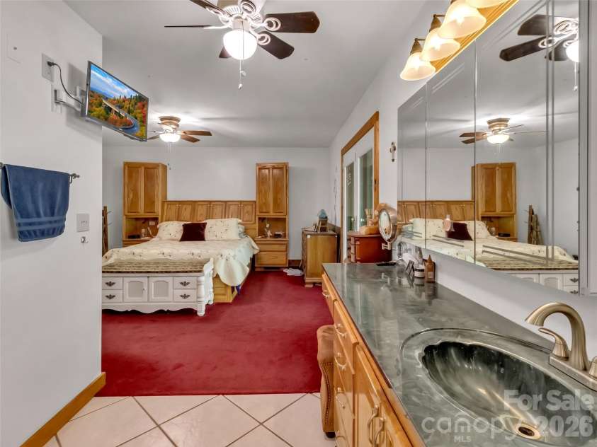 150 Sorghum Drive, Waynesville, NC 28785.  MLS# CAR4399884, YatesRealty ID 9146. 