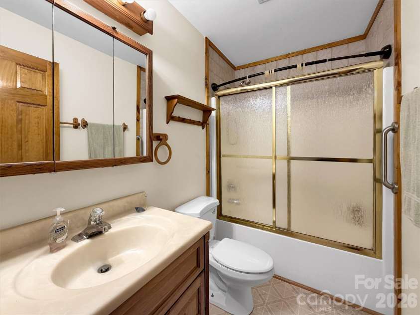 150 Sorghum Drive, Waynesville, NC 28785.  MLS# CAR4399884, YatesRealty ID 9146. 