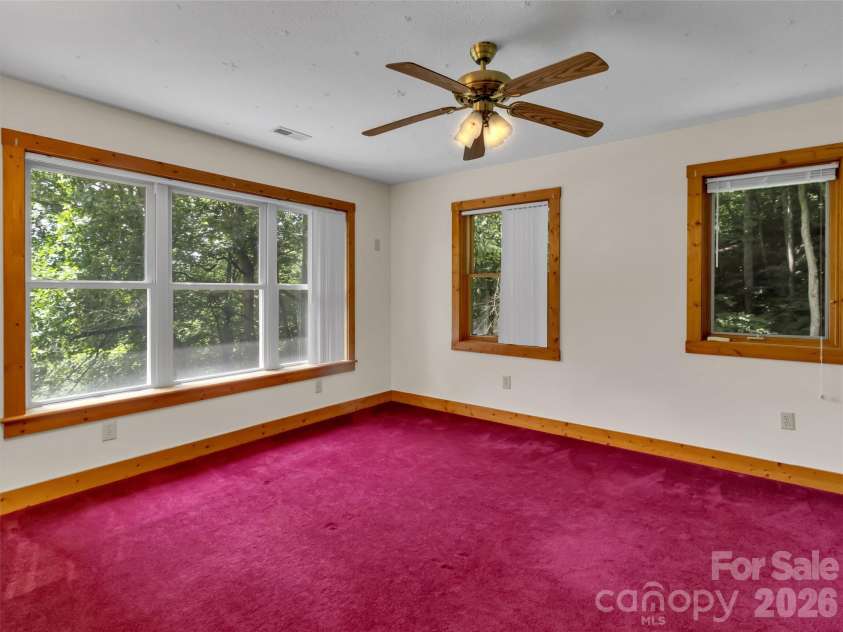 150 Sorghum Drive, Waynesville, NC 28785.  MLS# CAR4399884, YatesRealty ID 9146. 