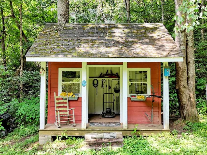 150 Sorghum Drive, Waynesville, NC 28785.  MLS# CAR4399884, YatesRealty ID 9146. 