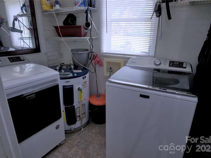 515 Upper Spencer Mountain Road, Stanley, NC 28164.  MLS# CAR4251683, YatesRealty ID 9146. 