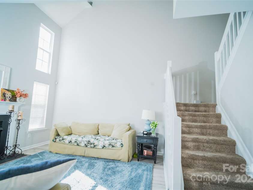 11907 Maria Ester Court, Charlotte, NC 28277.  MLS# CAR4222472, YatesRealty ID 9148. Family Room