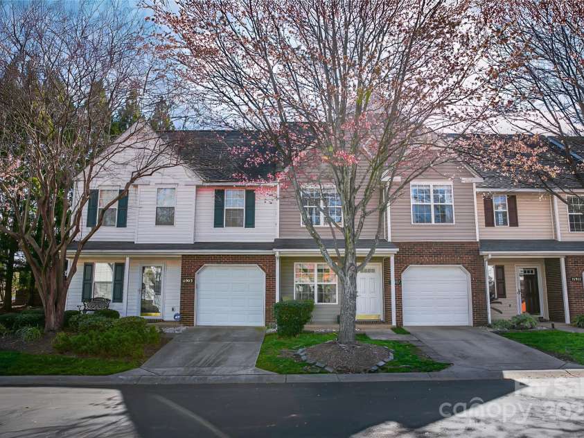 11907 Maria Ester Court, Charlotte, NC 28277.  MLS# CAR4222472, YatesRealty ID 9148. Front Elevation