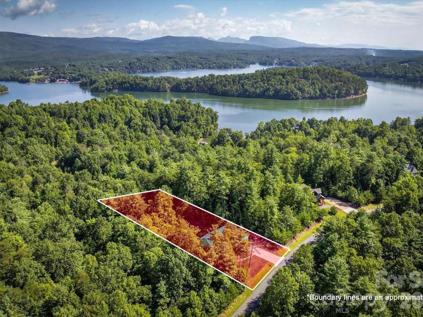217 Sycamore Drive, Nebo, NC 28761.  MLS# CAR4364712, YatesRealty ID 9148. 