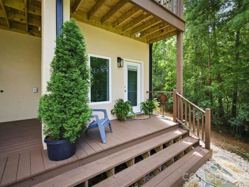 217 Sycamore Drive, Nebo, NC 28761.  MLS# CAR4364712, YatesRealty ID 9148. 