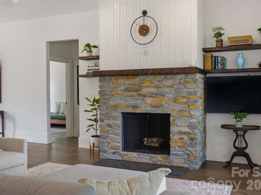 217 Sycamore Drive, Nebo, NC 28761.  MLS# CAR4364712, YatesRealty ID 9148. Great Room Fireplace