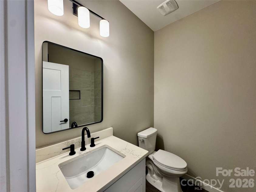 818 Pine Hill Drive, Granite Quarry, NC 28146.  MLS# CAR4365517, YatesRealty ID 9149. 