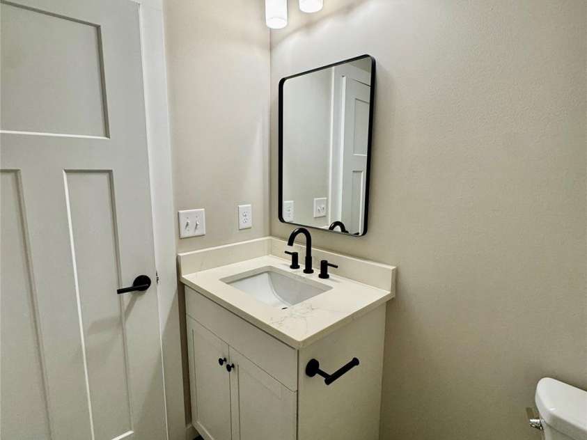 818 Pine Hill Drive, Granite Quarry, NC 28146.  MLS# CAR4365517, YatesRealty ID 9149. 