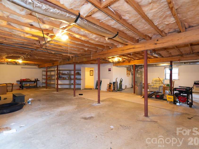 194 Ridgeview Drive, Whittier, NC 28789.  MLS# CAR4326824, YatesRealty ID 915. 