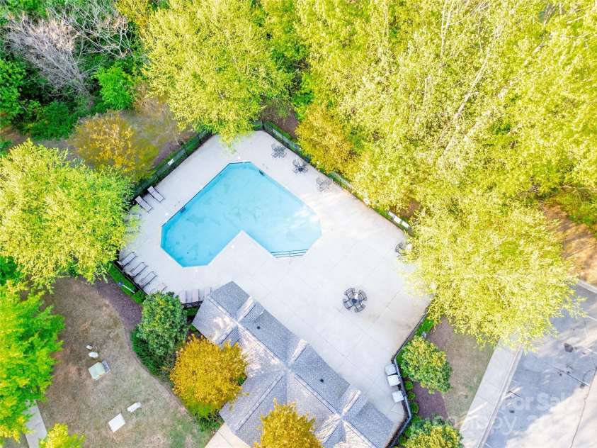 162 Limerick Road, Mooresville, NC 28115.  MLS# CAR4242807, YatesRealty ID 9150. 
