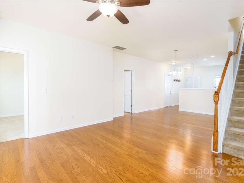 162 Limerick Road, Mooresville, NC 28115.  MLS# CAR4242807, YatesRealty ID 9150. Open floor plan