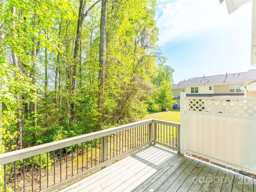 162 Limerick Road, Mooresville, NC 28115.  MLS# CAR4242807, YatesRealty ID 9150. Private deck