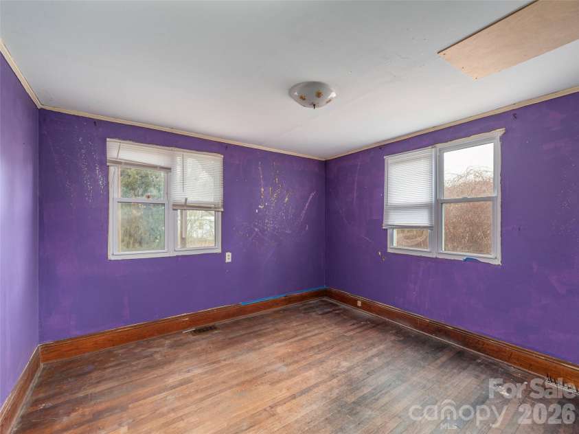 92 Mauney Cove Road, Waynesville, NC 28786.  MLS# CAR4334842, YatesRealty ID 9151. 