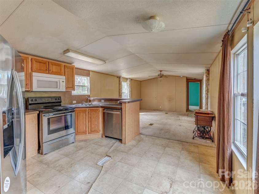 206 Chapman Hill Road, Pisgah Forest, NC 28768.  MLS# CAR4363155, YatesRealty ID 9152. 
