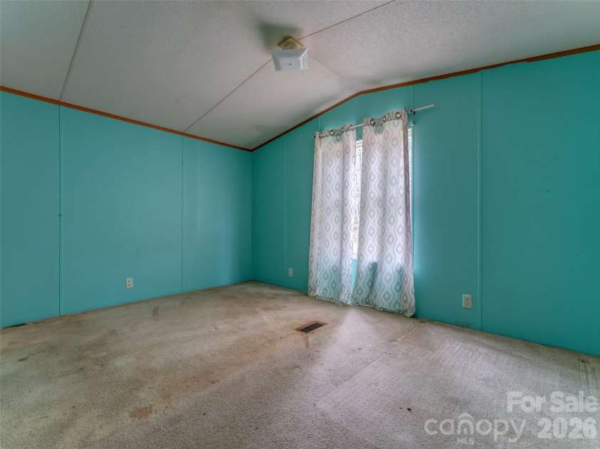 206 Chapman Hill Road, Pisgah Forest, NC 28768.  MLS# CAR4363155, YatesRealty ID 9152. 