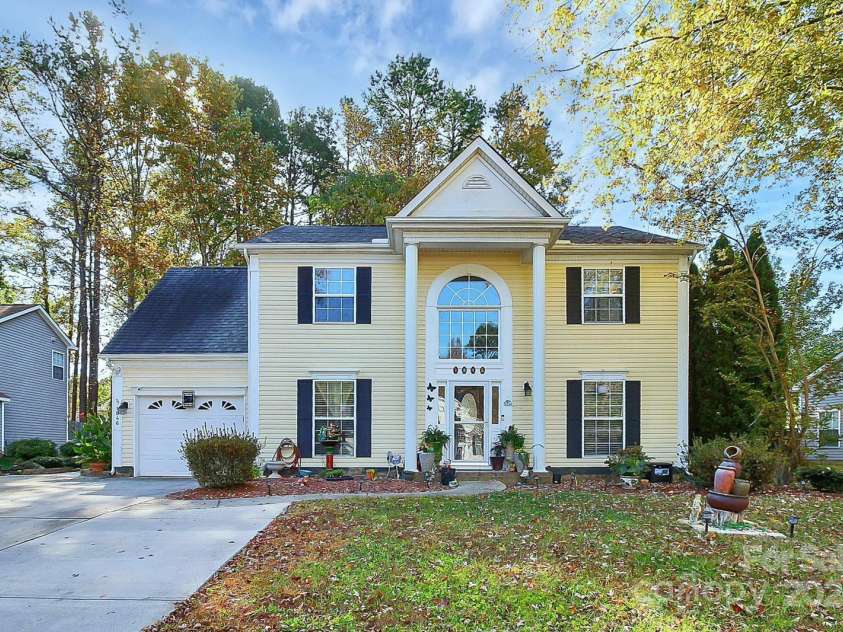1846 Colin Creek Lane, Charlotte, NC 28214.  MLS# CAR4200052, YatesRealty ID 9154. 