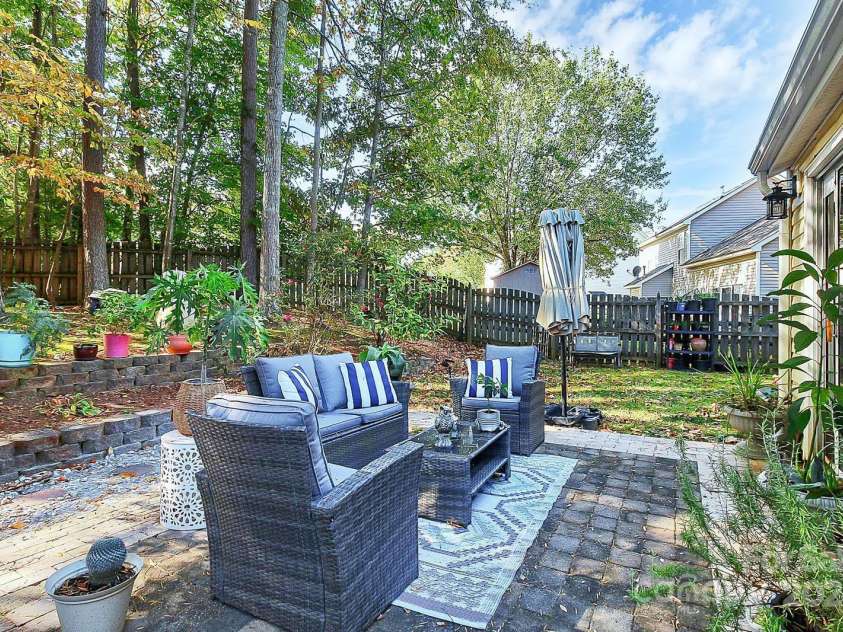 1846 Colin Creek Lane, Charlotte, NC 28214.  MLS# CAR4200052, YatesRealty ID 9154. 