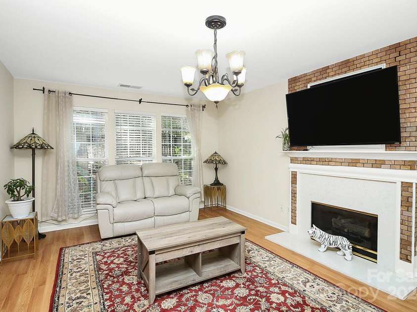 1846 Colin Creek Lane, Charlotte, NC 28214.  MLS# CAR4200052, YatesRealty ID 9154. 