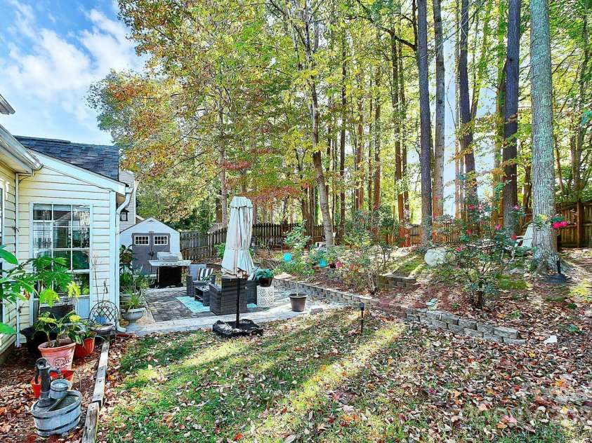 1846 Colin Creek Lane, Charlotte, NC 28214.  MLS# CAR4200052, YatesRealty ID 9154. 