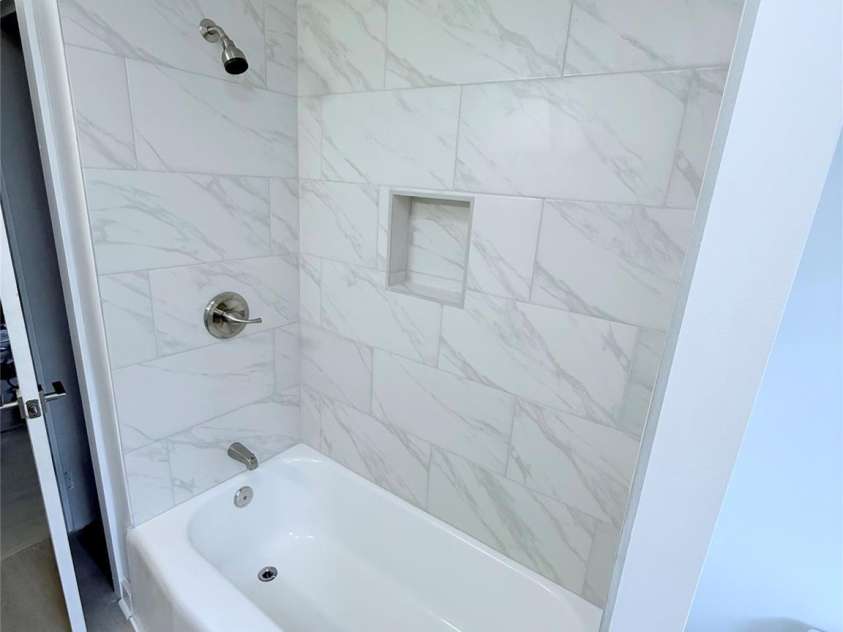 1160 11th Street Circle, Hickory, NC 28601.  MLS# CAR4214175, YatesRealty ID 9155. 