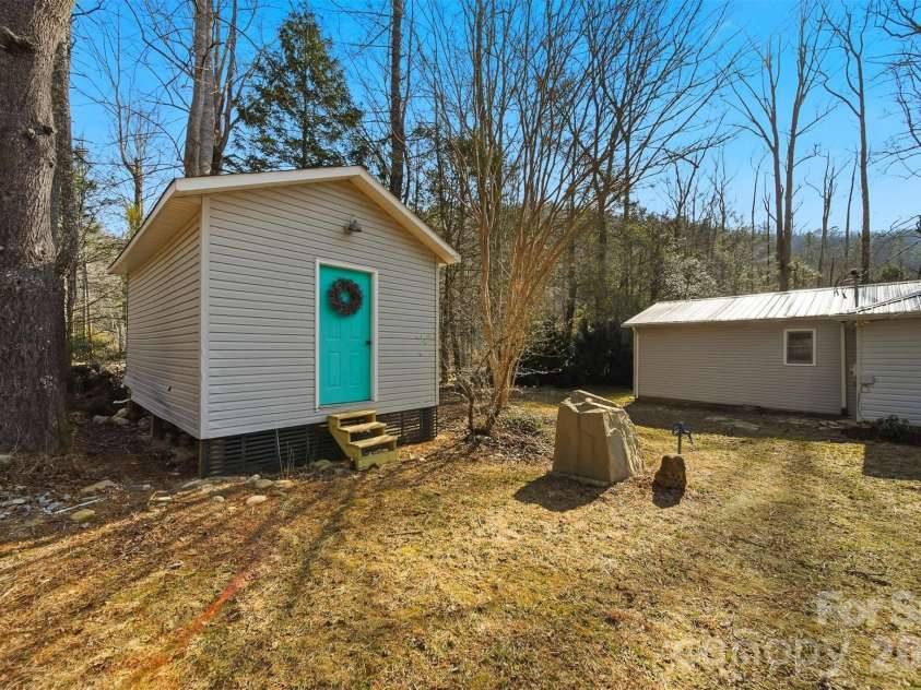 7495 Laurel Street, Collettsville, NC 28611.  MLS# CAR4351578, YatesRealty ID 9155. 