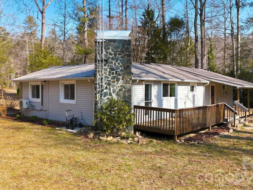 7495 Laurel Street, Collettsville, NC 28611.  MLS# CAR4351578, YatesRealty ID 9155. 