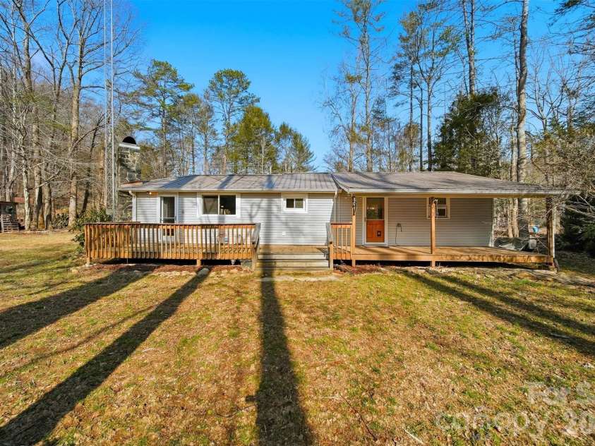 7495 Laurel Street, Collettsville, NC 28611.  MLS# CAR4351578, YatesRealty ID 9155. 