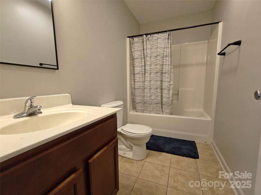 629 Caldwell Street, Salisbury, NC 28144.  MLS# CAR4217112, YatesRealty ID 9157. 