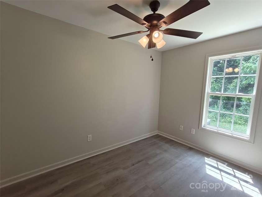 629 Caldwell Street, Salisbury, NC 28144.  MLS# CAR4217112, YatesRealty ID 9157. 