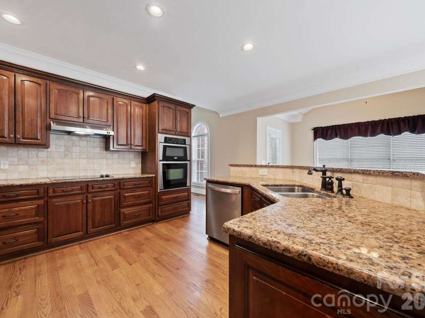8933 Vickery Lane, Harrisburg, NC 28075.  MLS# CAR4342921, YatesRealty ID 9158. 