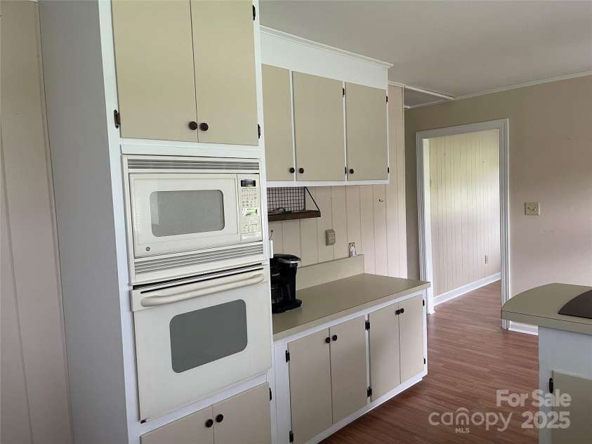 114 Aqua Drive, Forest City, NC 28043.  MLS# CAR4263371, YatesRealty ID 916. 