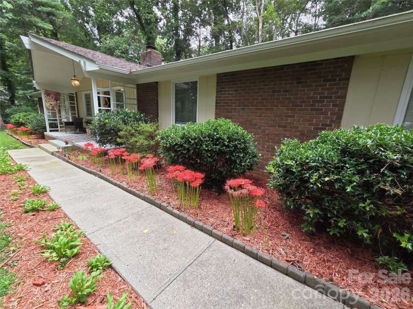 106 Laurel Lane, Etowah, NC 28729.  MLS# CAR4354319, YatesRealty ID 9161. 