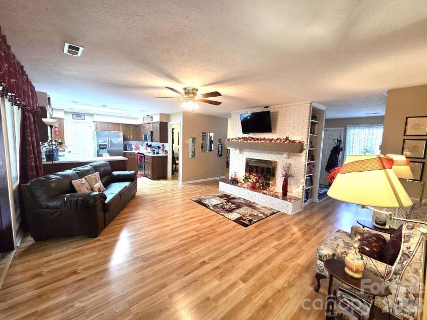 106 Laurel Lane, Etowah, NC 28729.  MLS# CAR4354319, YatesRealty ID 9161. Open floor plan Living room