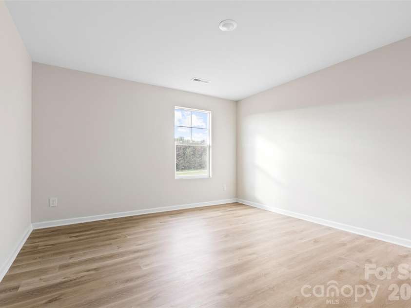 132 Red Cedar Lane, Statesville, NC 28625.  MLS# CAR4336738, YatesRealty ID 9162. 