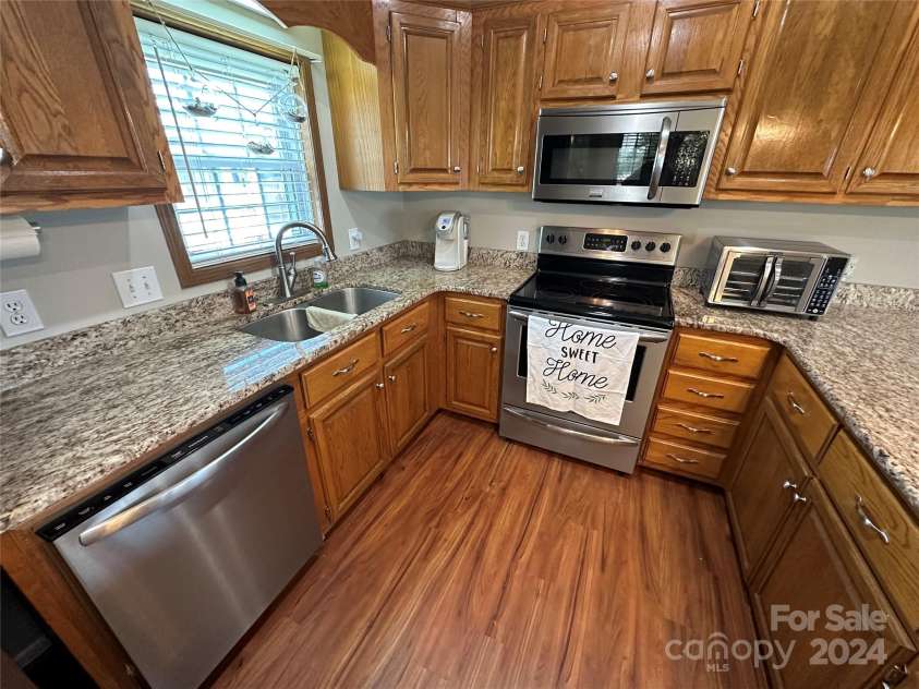 231 Badin View Road, New London, NC 28127.  MLS# CAR4152062, YatesRealty ID 9162. 
