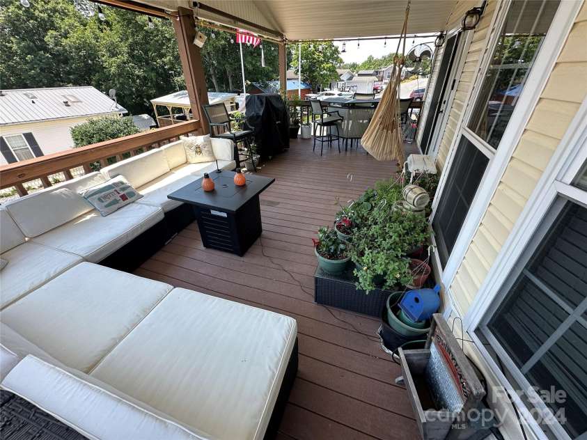 231 Badin View Road, New London, NC 28127.  MLS# CAR4152062, YatesRealty ID 9162. 